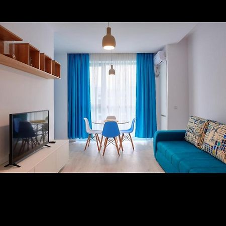Blue 65 Apartment Navodari Ngoại thất bức ảnh